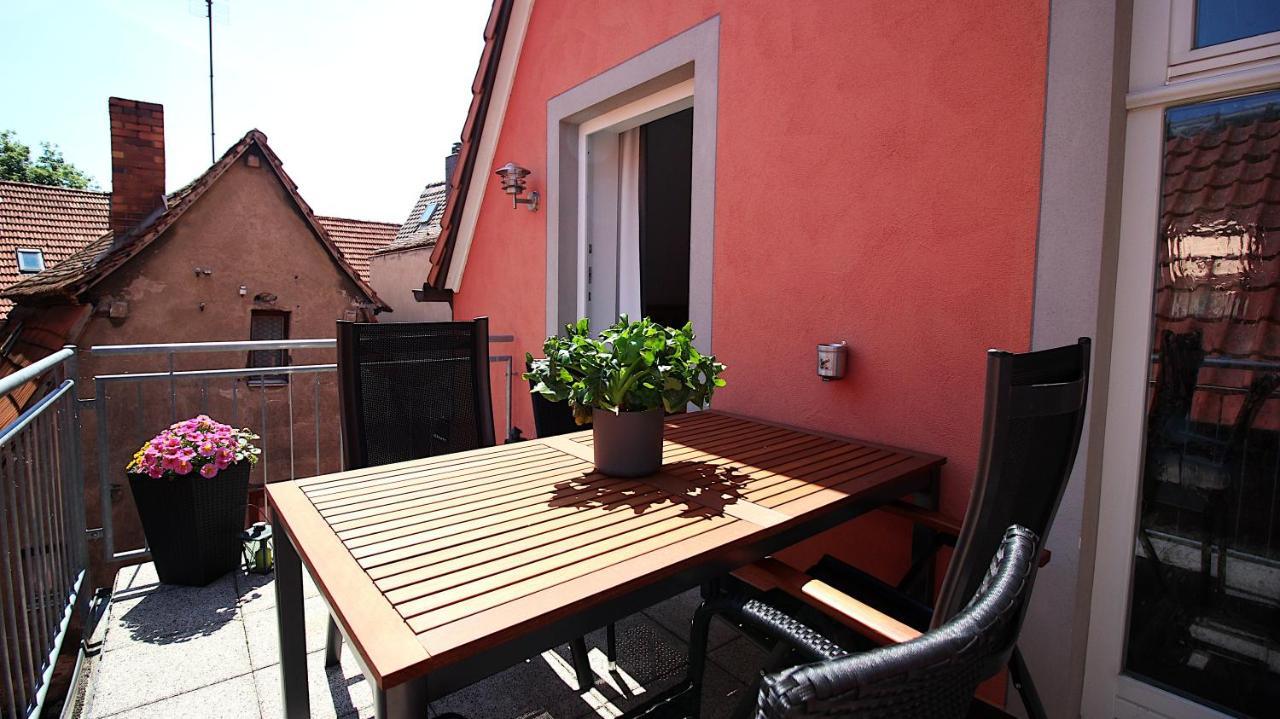 Aparthotel Alte Schmiede Деттельбах Экстерьер фото